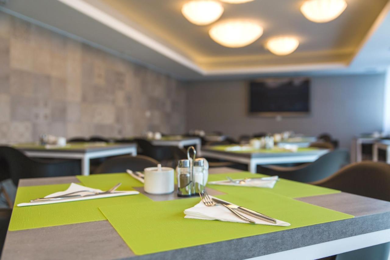 Hotel Quattro Szczecinek Εξωτερικό φωτογραφία